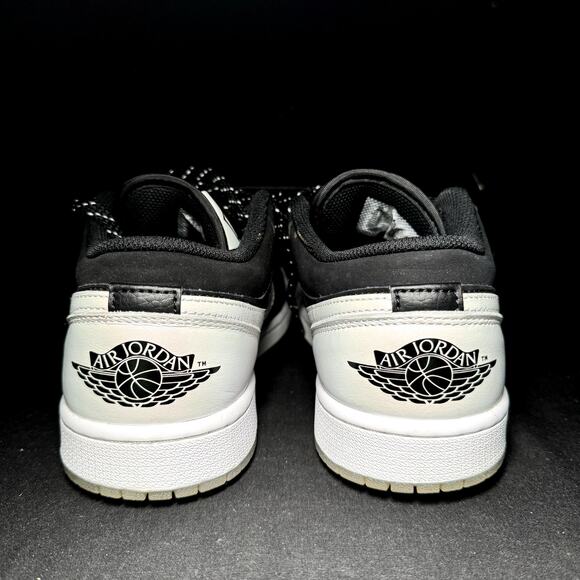 Size 8.5 - Nike Air Jordan 1 Low SE Diamond Men's Shoes - Picture 5 of 9